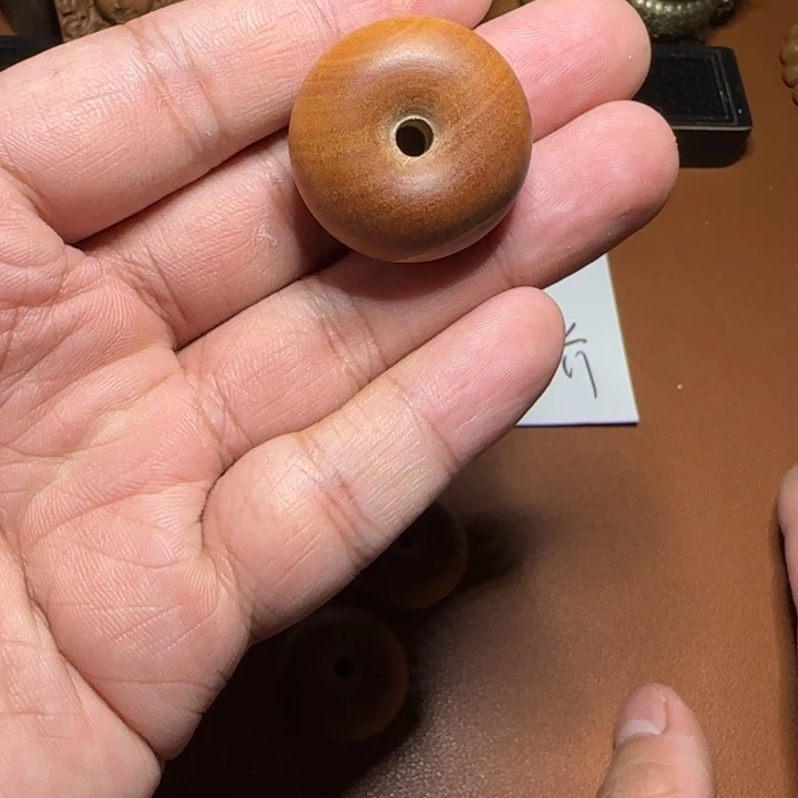 檀香木迈索尔老山檀香小平安扣