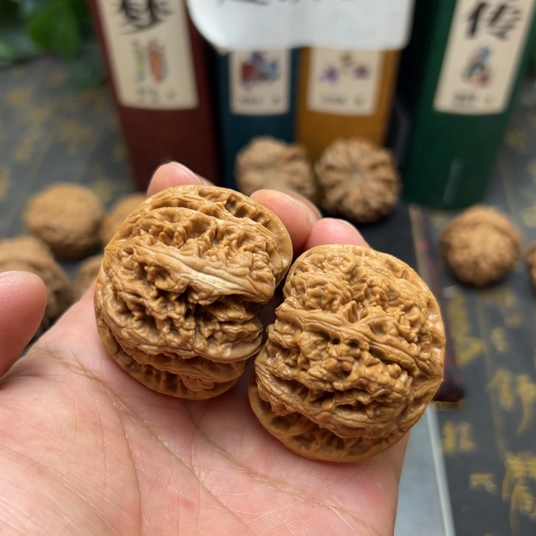 文玩核桃把件45精品精配球型平谷大粗筋