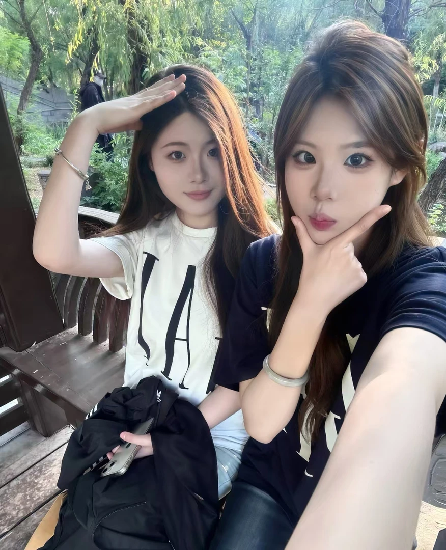 大标款时尚休闲短袖T恤男女同款宽松版潮款半袖