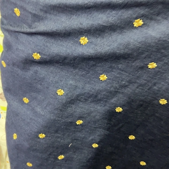 开***花无纺布绣花牛仔涤绣3m