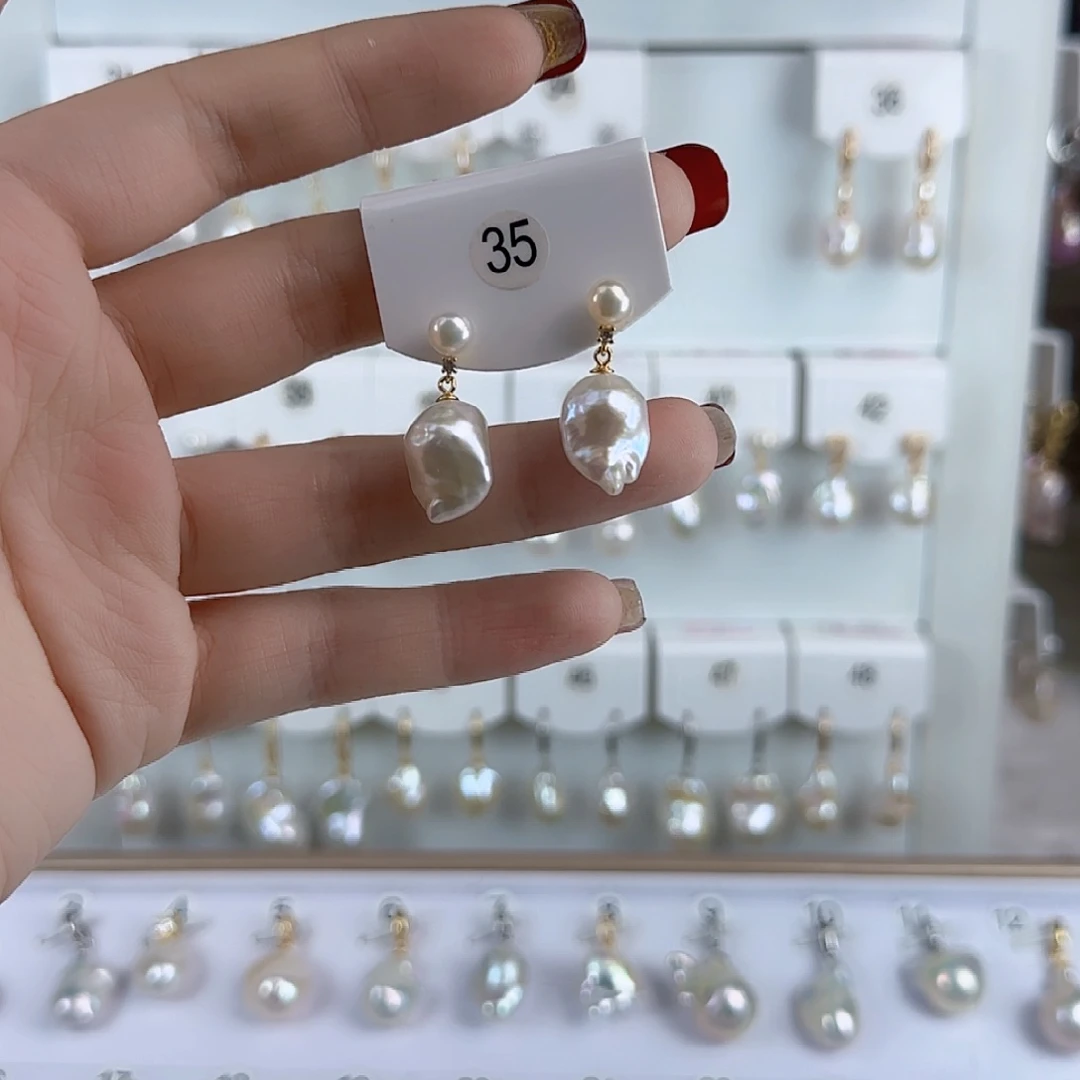淡水珍珠耳饰未镶嵌金**王