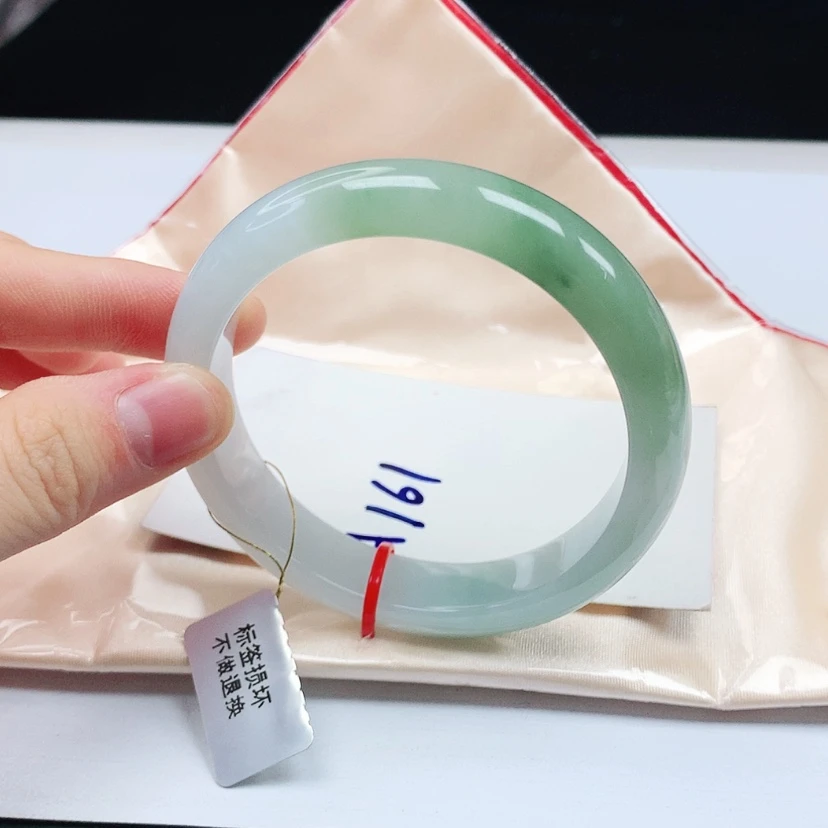 【闪购商品】翡翠手镯未镶嵌天然缅甸a货手镯56+
