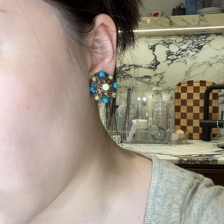 No退换，sf到付，耳夹