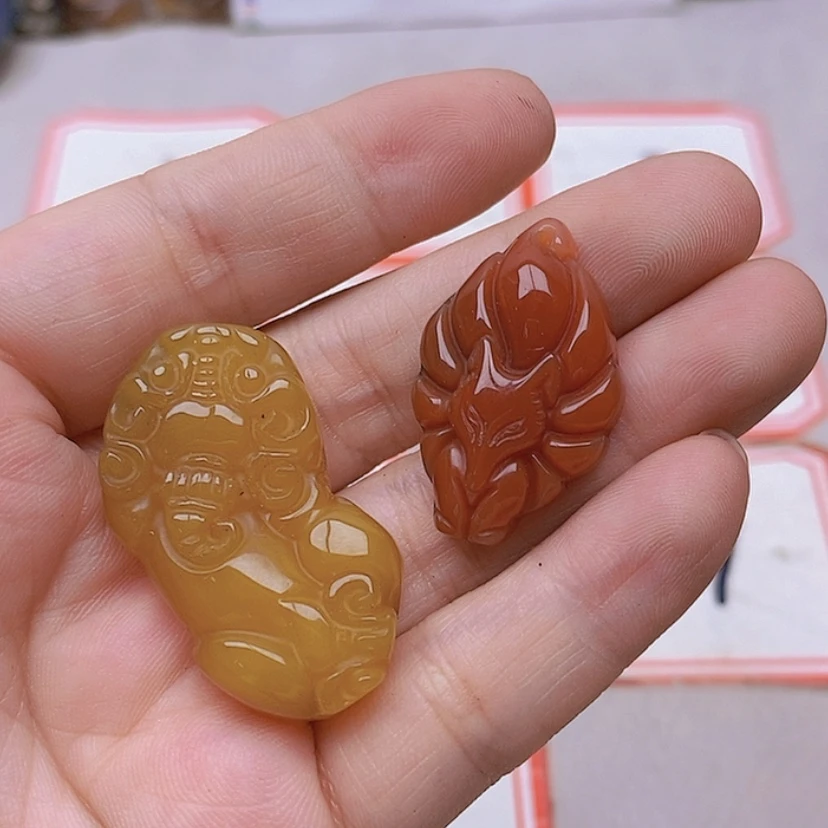 【闪购商品】玛瑙/玉髓未镶嵌珠宝半成品╰****╯