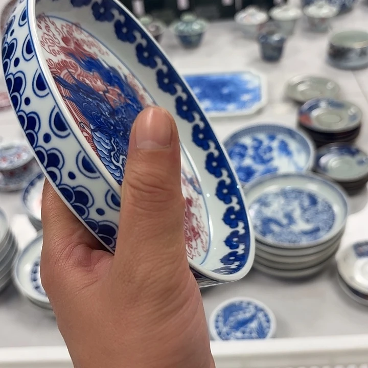 瓷片釉里红麒麟踏浪大胡乘景德镇