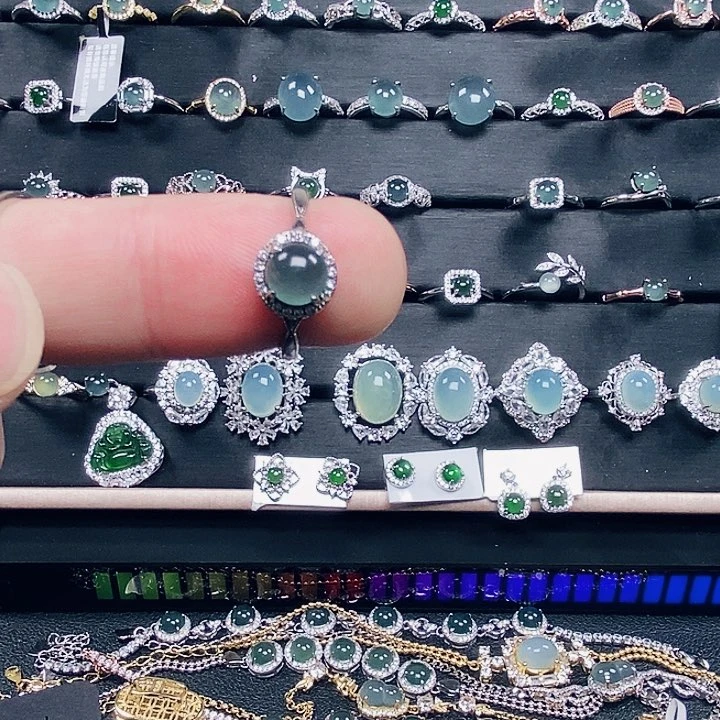 翡翠戒指银S925镶嵌手捧花