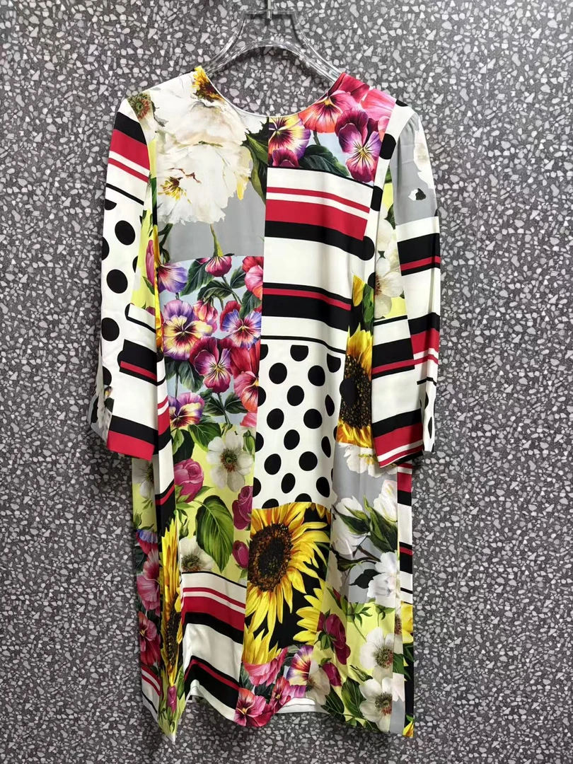 圆领印花常规袖长袖向日葵印花气质休闲连衣裙