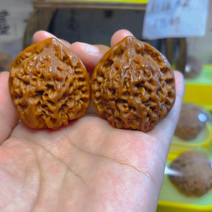 文玩核桃吊坠官帽