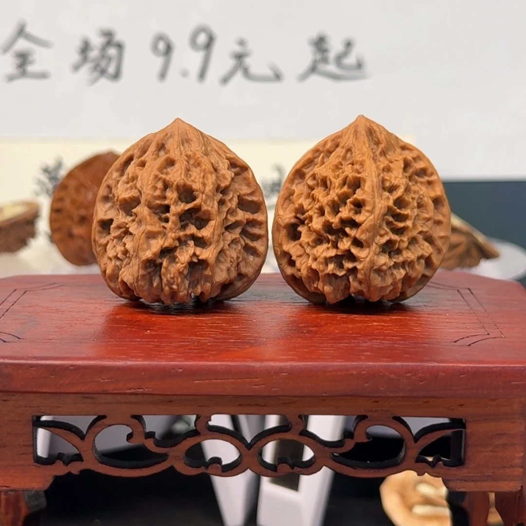 手****文玩核桃把件38尺野牛全品无药无修原生态