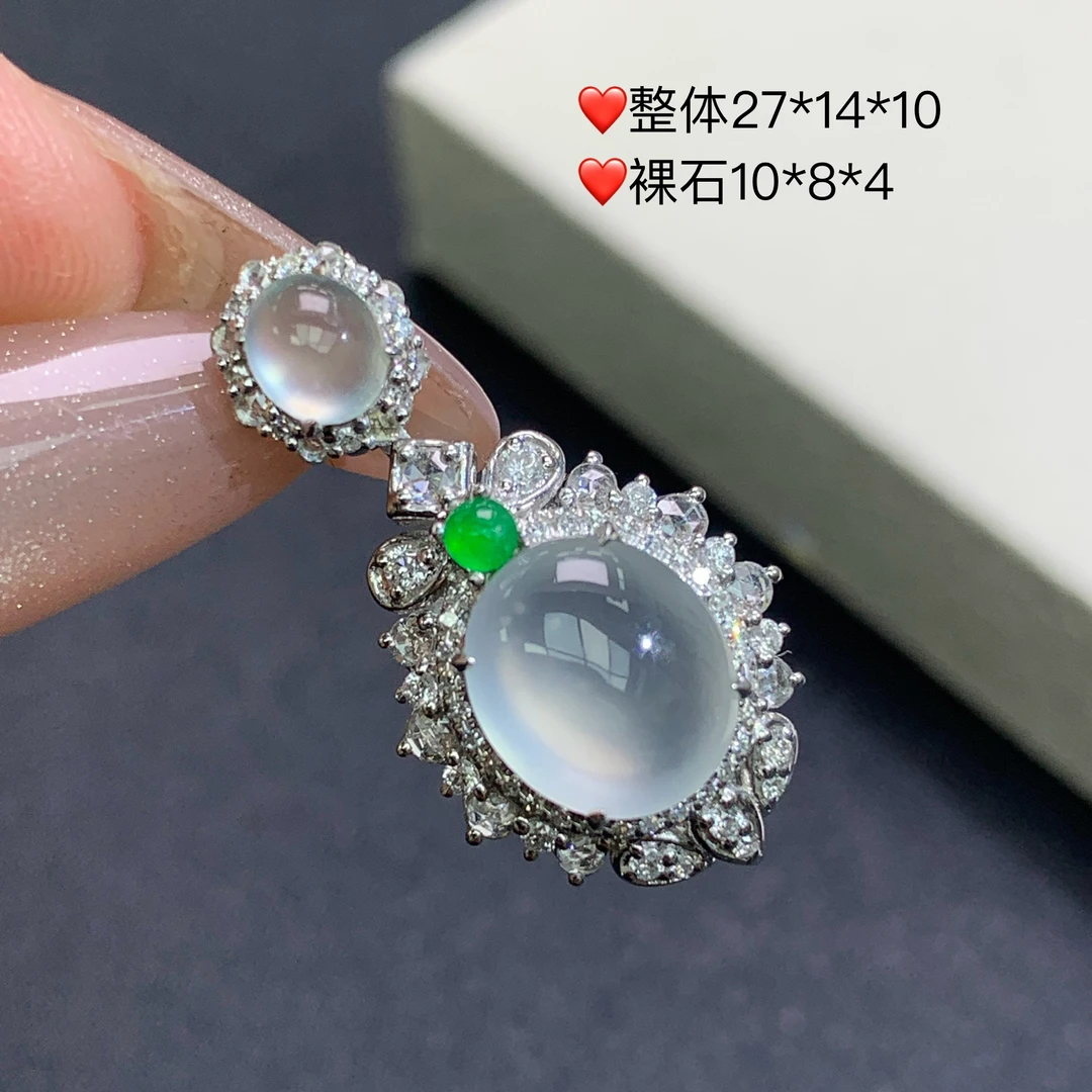 新品推荐·18k金高冰白冰双蛋面翡翠玉石缅A吊坠气质设计款冰透
