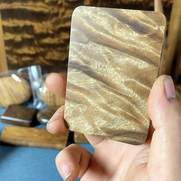 【闪购商品】用****2金丝楠木无事牌吊坠