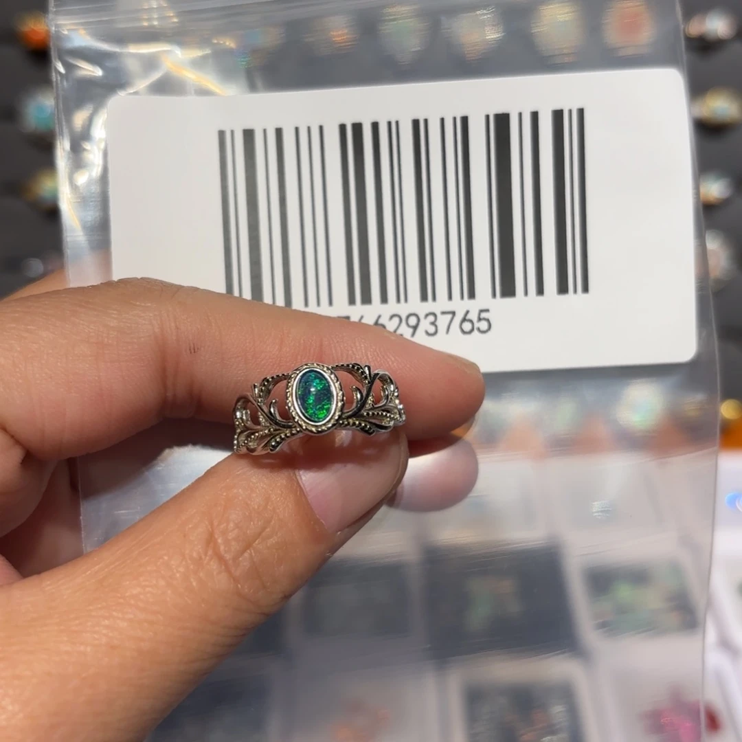 欧泊戒指银S925镶嵌难*