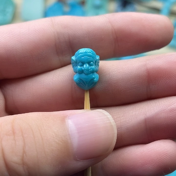 未镶嵌绿松石珠宝奇石