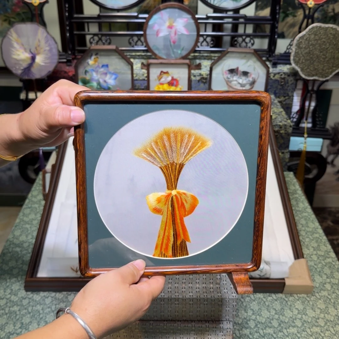 刺绣手工苏绣工艺制作技艺精湛