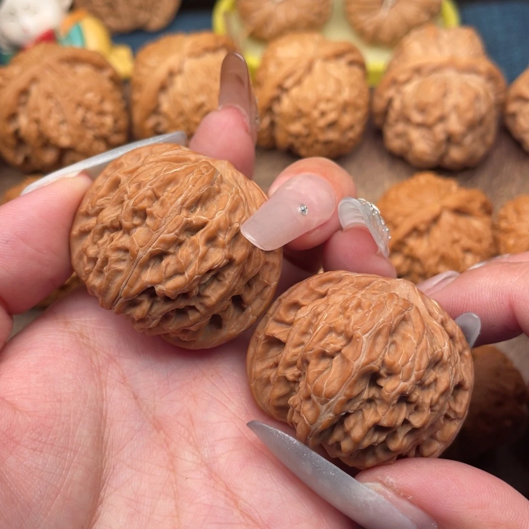 *****文玩核桃把件全品，山地磨40.5