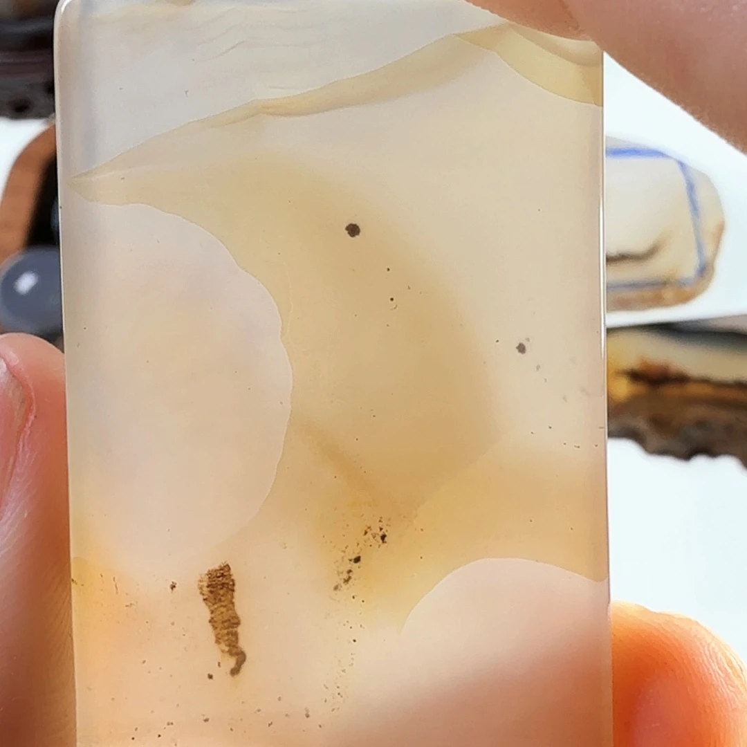 玛瑙/玉髓未镶嵌珠宝半成品