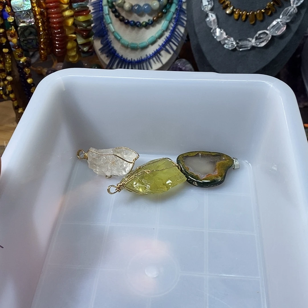 Y****石英质玉未镶嵌，自选，