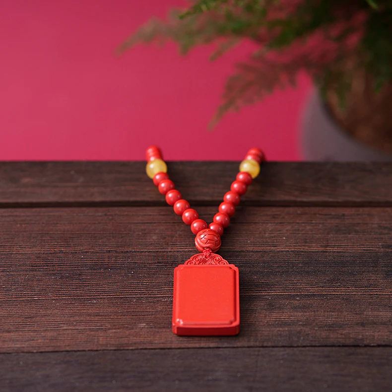 天然辰砂老君山天然辰砂水飞砂项链无事牌吊坠蜜蜡配珠