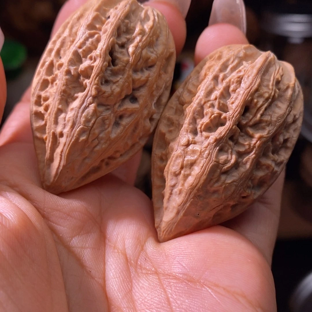 文玩核桃吊坠核桃70