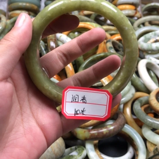 未镶嵌蛇纹石玉手镯润*