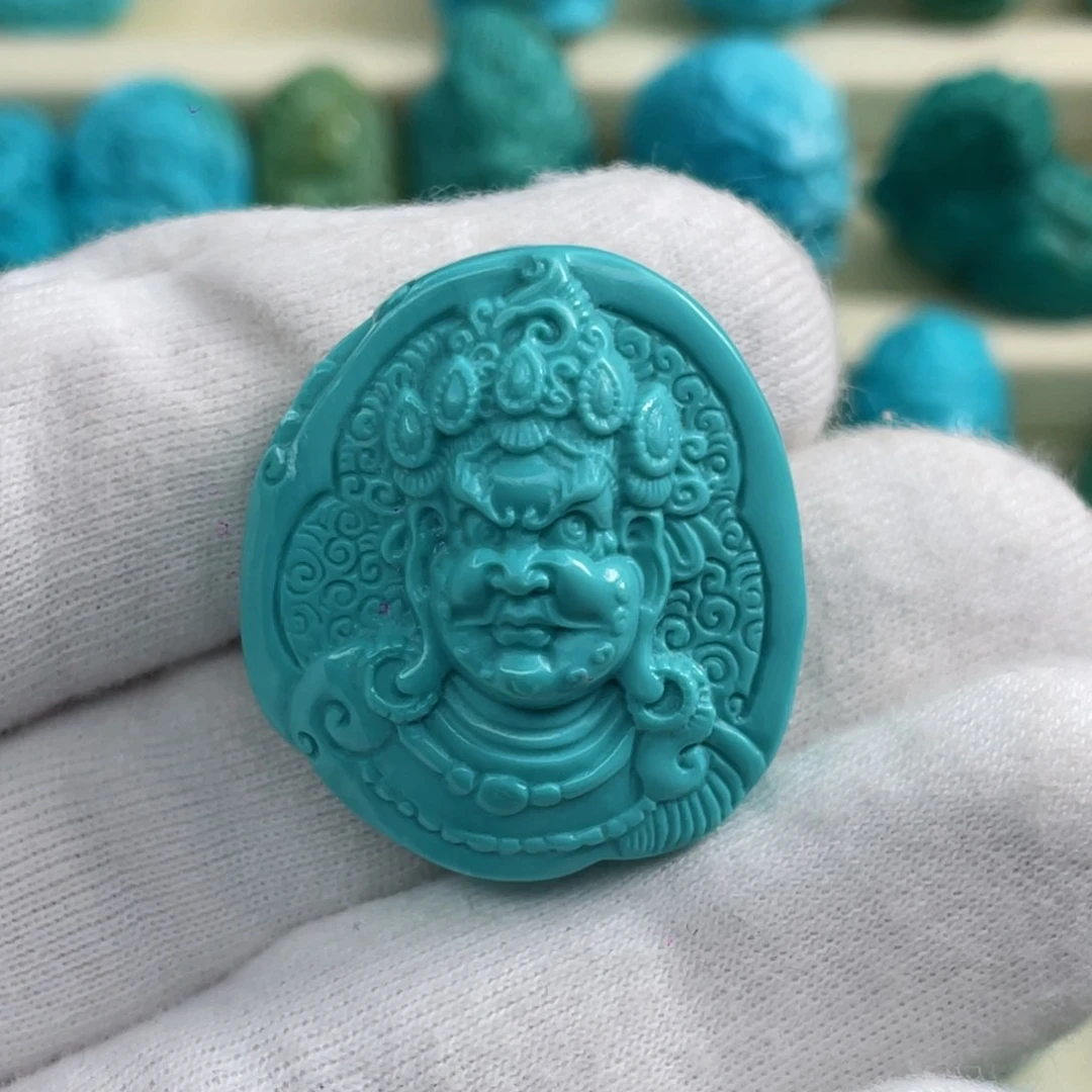 绿松石颈饰未镶嵌