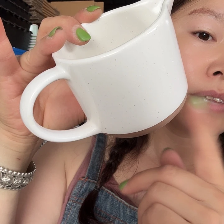 外贸尾单高温陶瓷微瑕芝麻釉奶壶