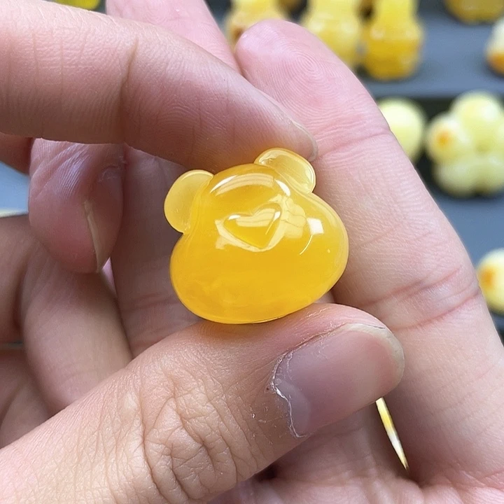 琥珀裸石未镶嵌西**呀蜜蜡