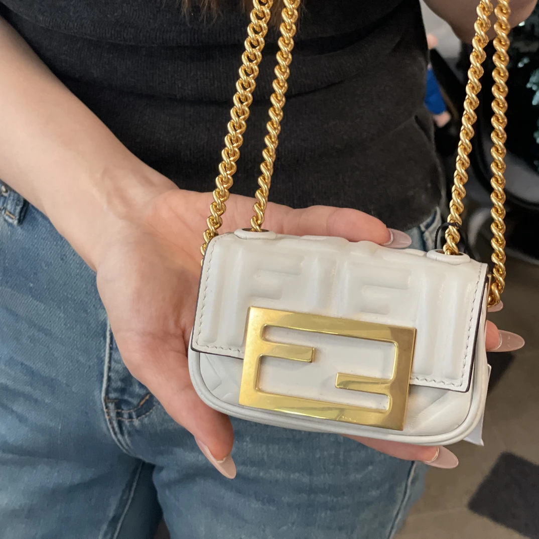 95新 FENDI/芬迪 阿白奢品/芬迪 迷你法棍单肩包