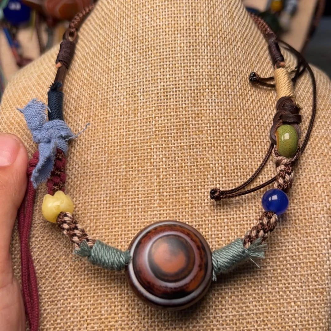 玛瑙/玉髓颈饰未镶嵌