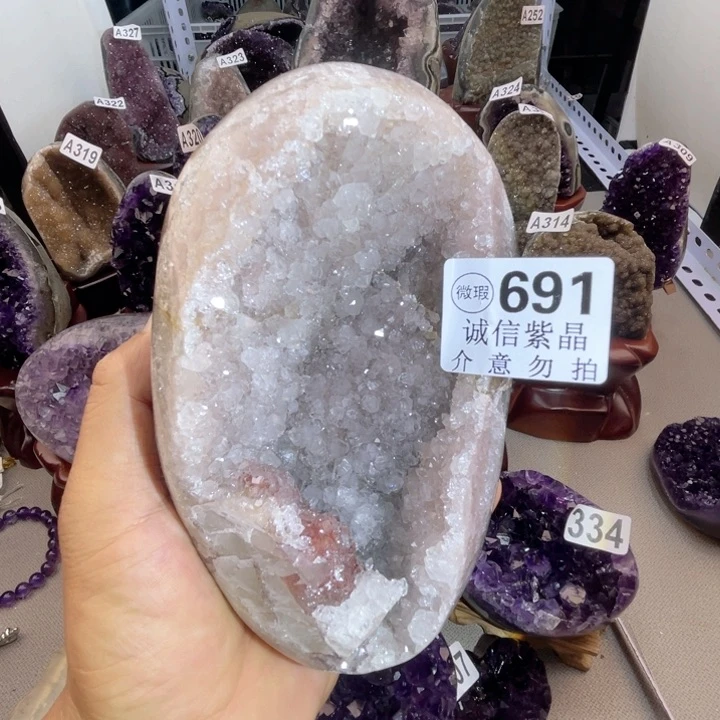 未镶嵌大型摆件（非配饰）水晶