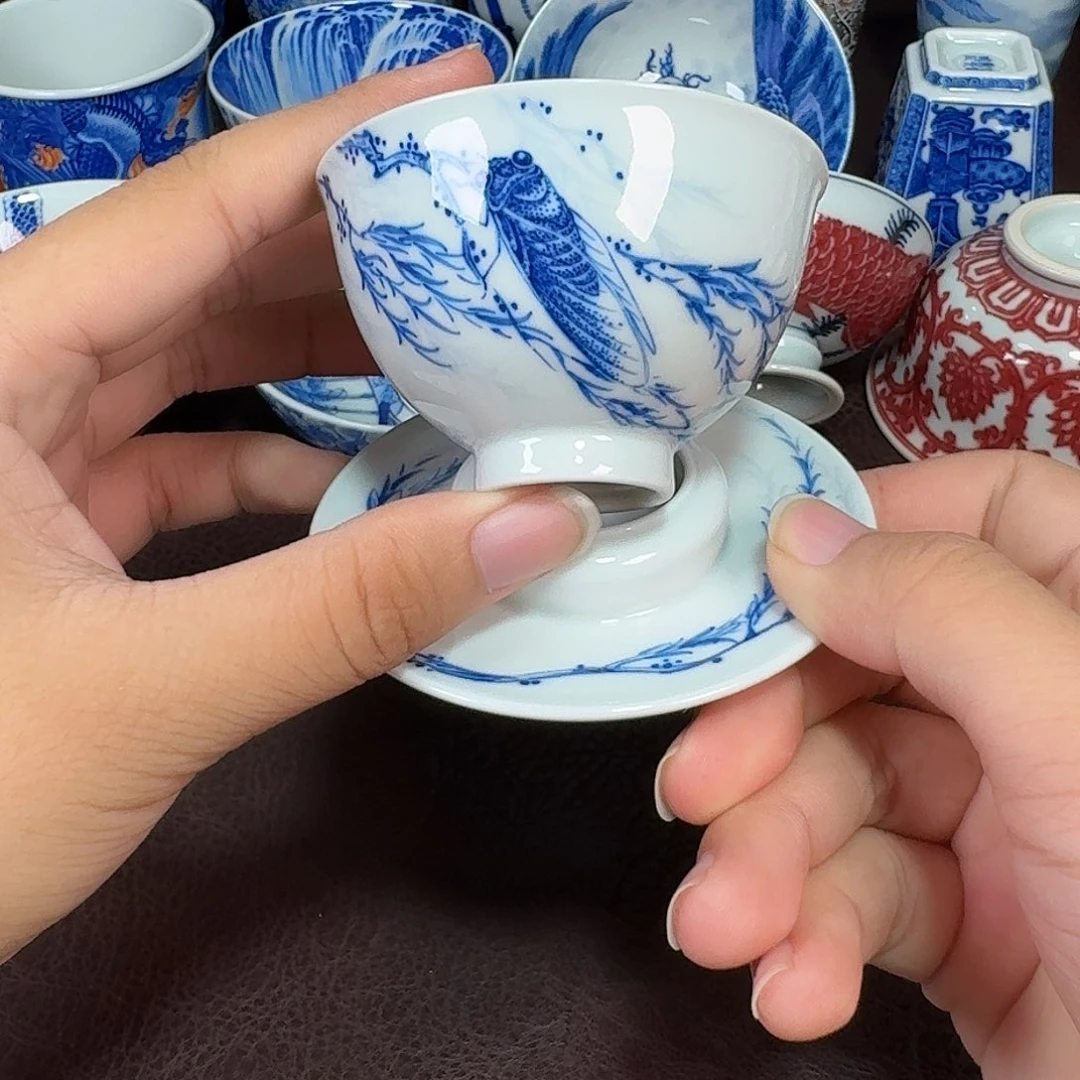 现代景德镇陶瓷杯