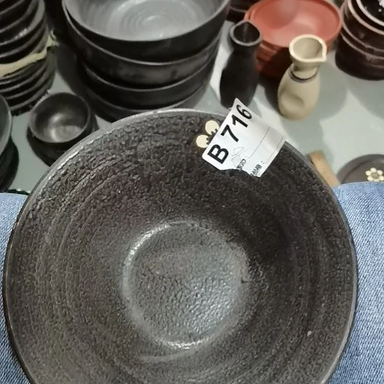 龙***风瓷器微瑕不退不换2个