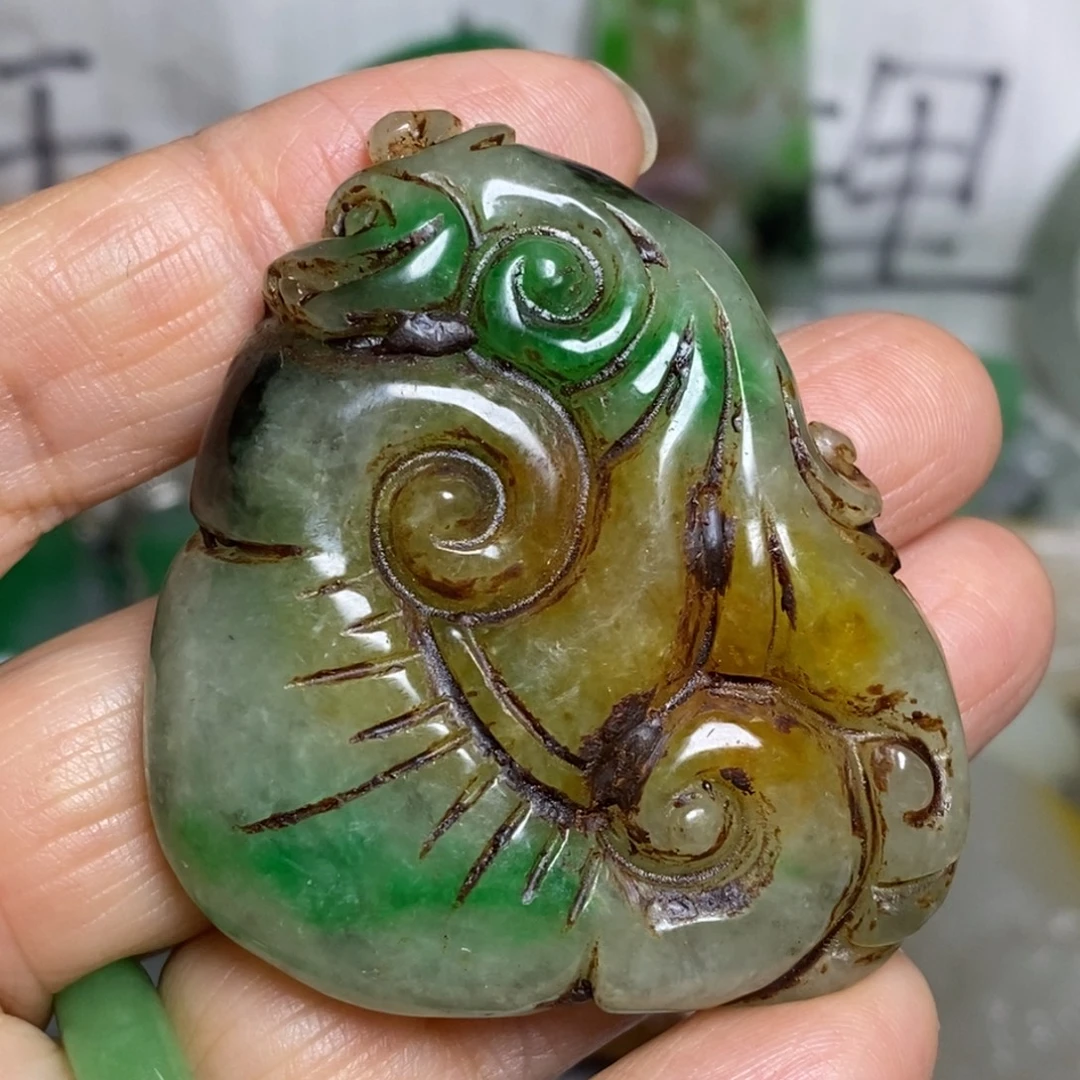 和田玉（糖玉）未镶嵌颈饰