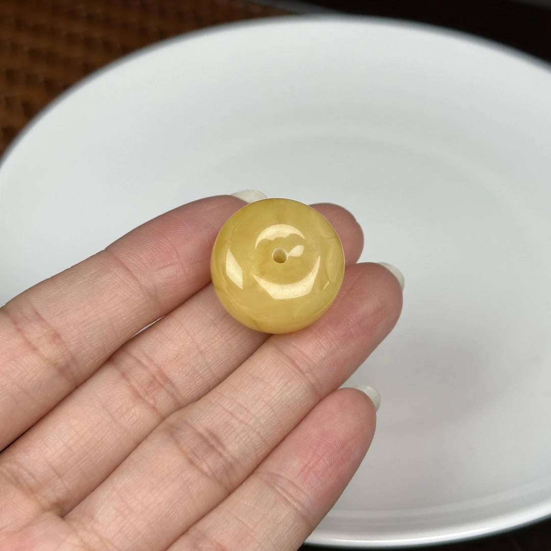 M4200天然蜜蜡平安扣 3.6克/20.6*11.8mm 支持复检假一罚四
