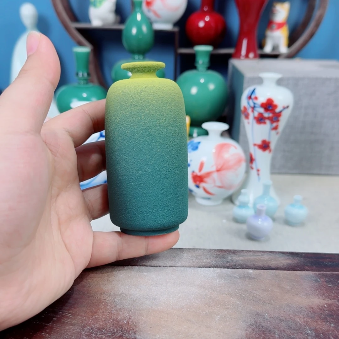 陶瓷手工小花器摆件