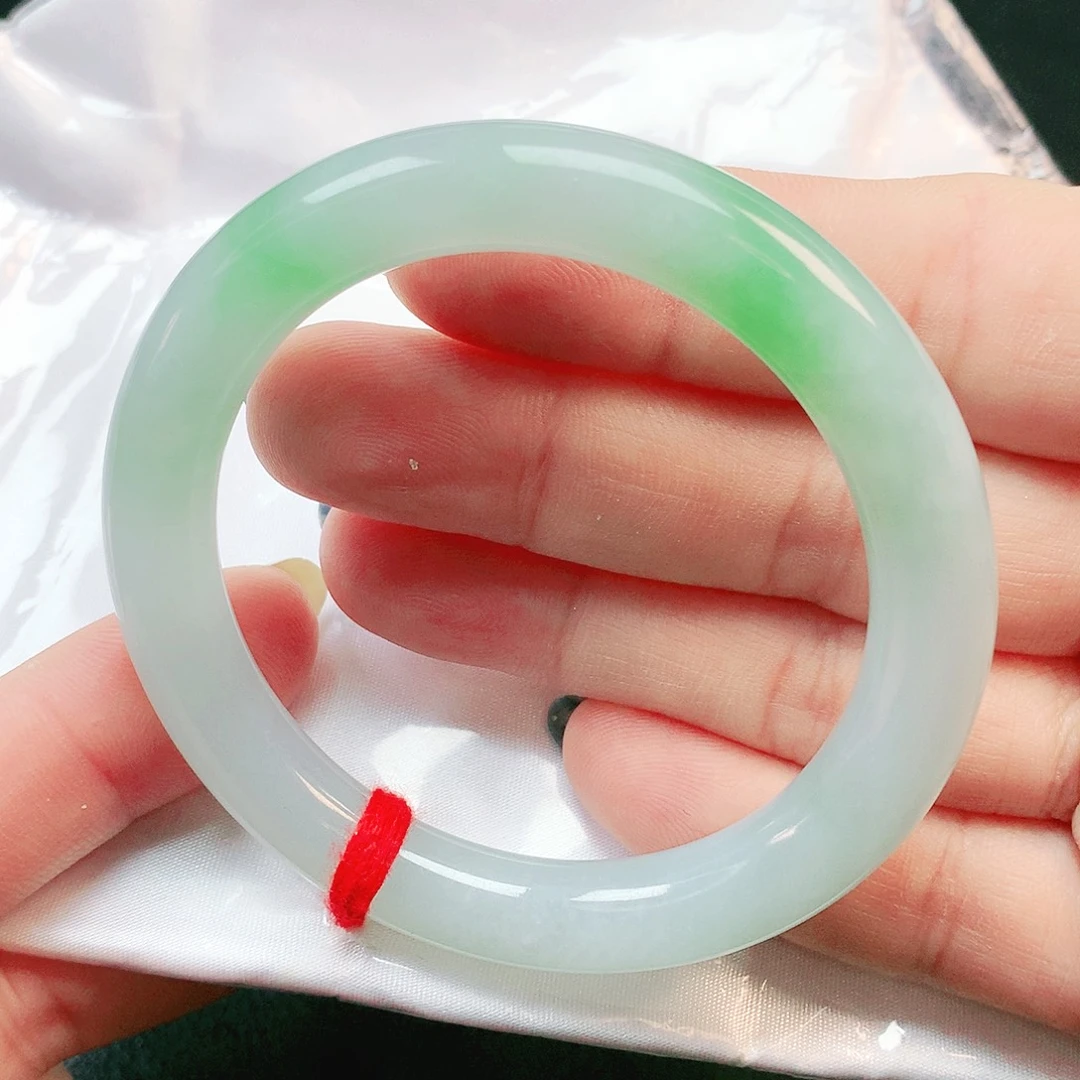 未镶嵌手镯翡翠圆条2022