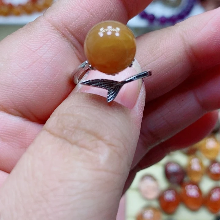 未镶嵌颈饰水晶水晶