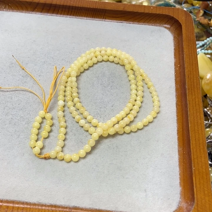 未镶嵌蜜蜡裸石多样性发货