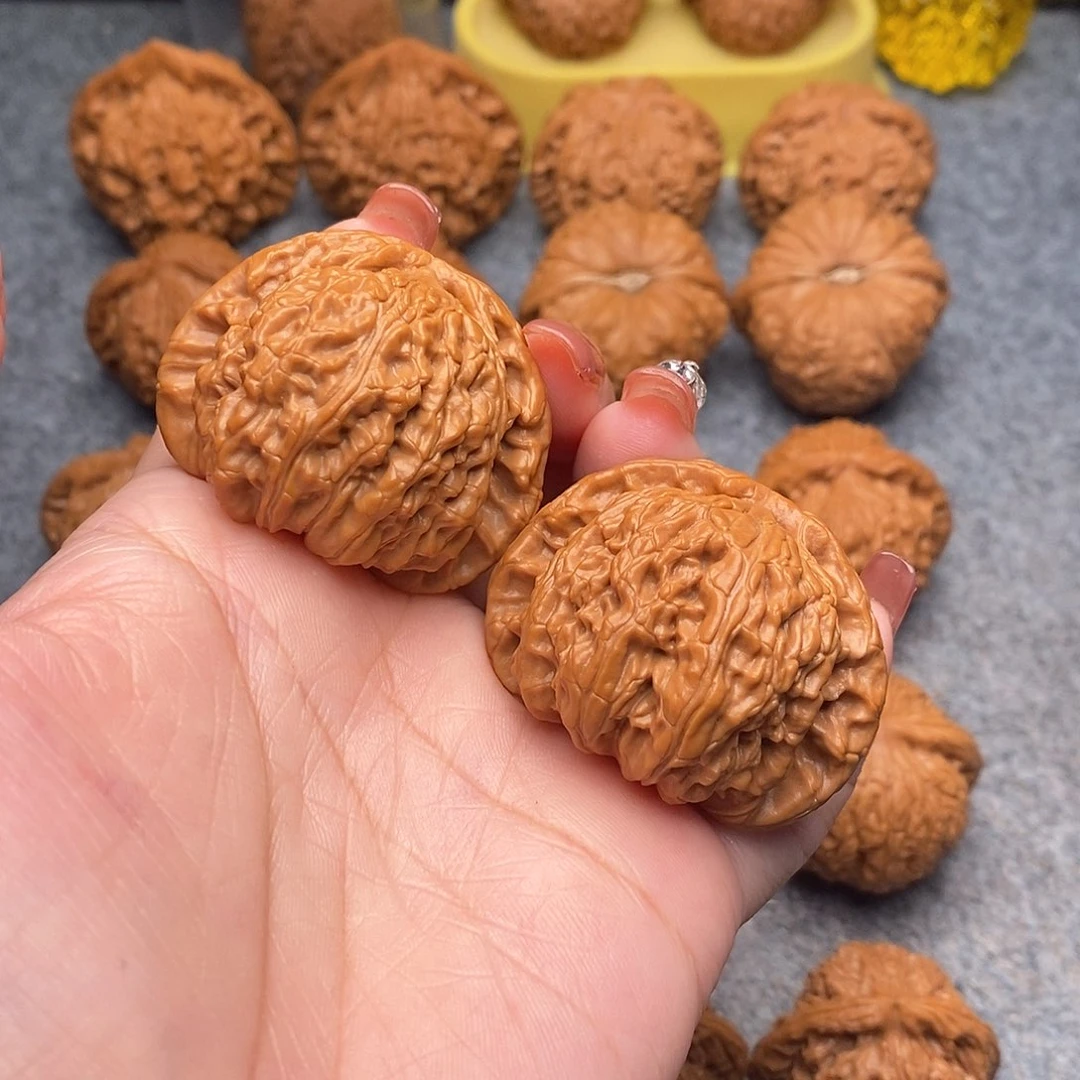 文玩核桃把件精品毕业款白狮子44全品
