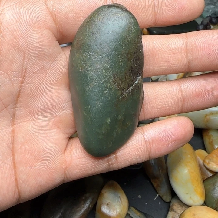 颈饰未镶嵌和田玉（糖玉）宁****建