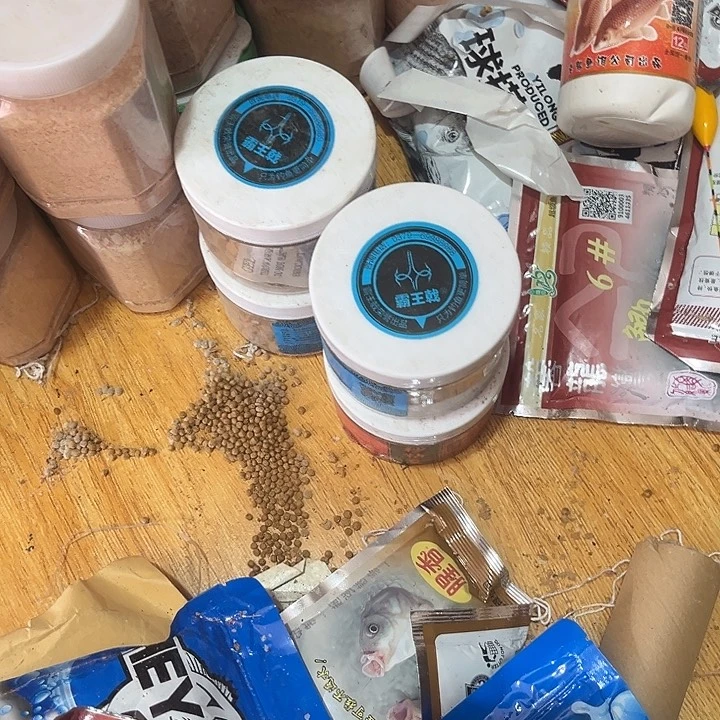 霸王粘战斗发2瓶1