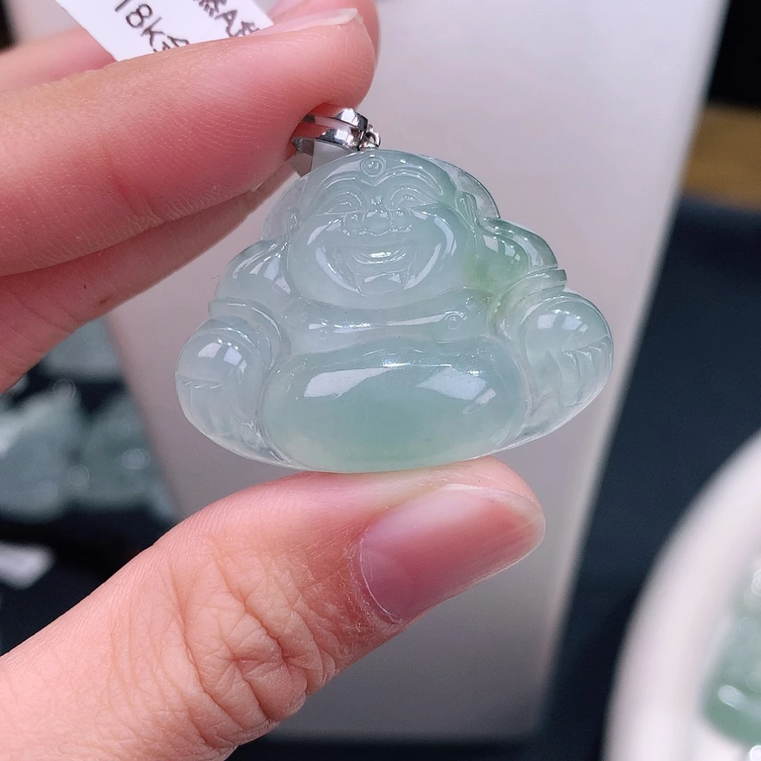 颈饰18K金镶嵌翡翠薄荷绿佛公