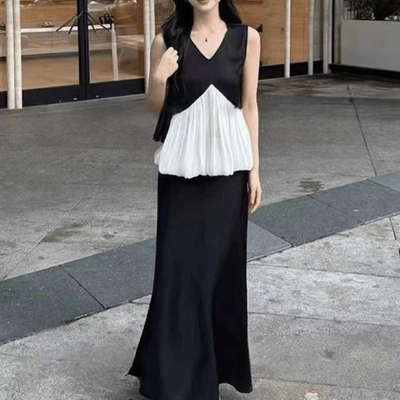 黑色无袖上衣女2025新款高级感独特别致减龄衬衣拼色轻奢女士背心