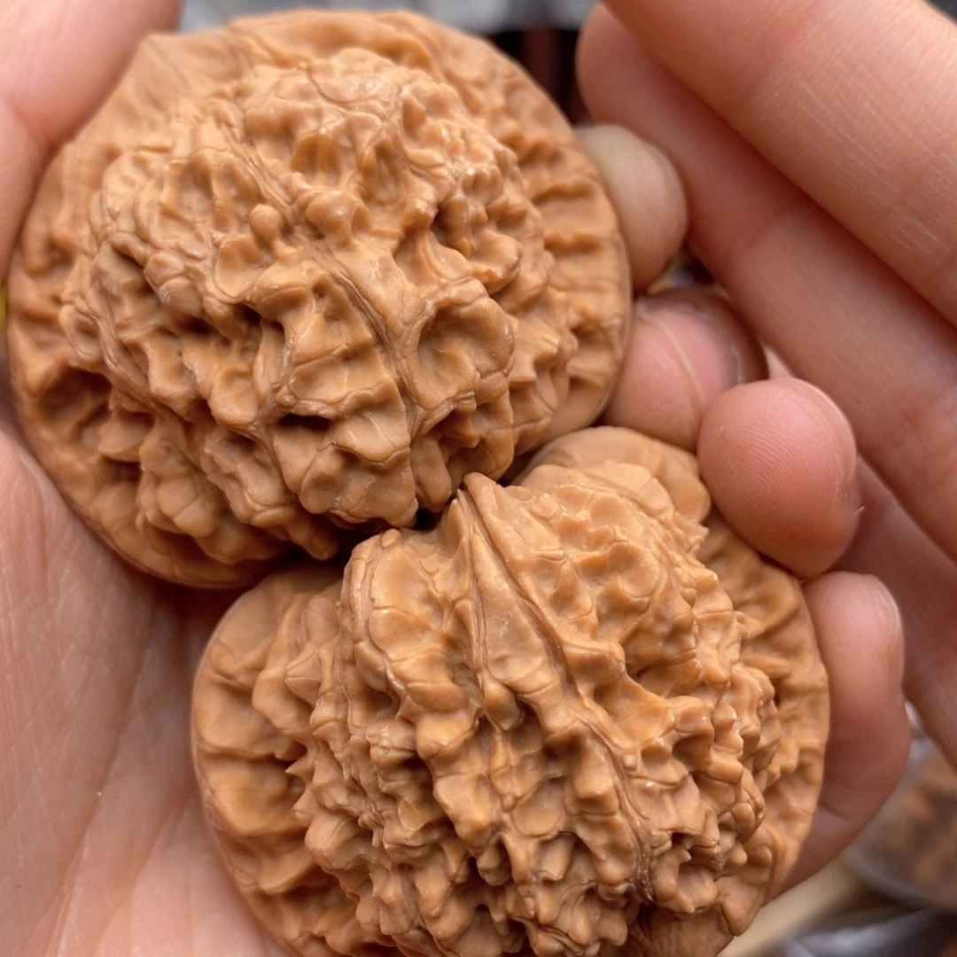 文玩核桃吊坠47全官帽打底