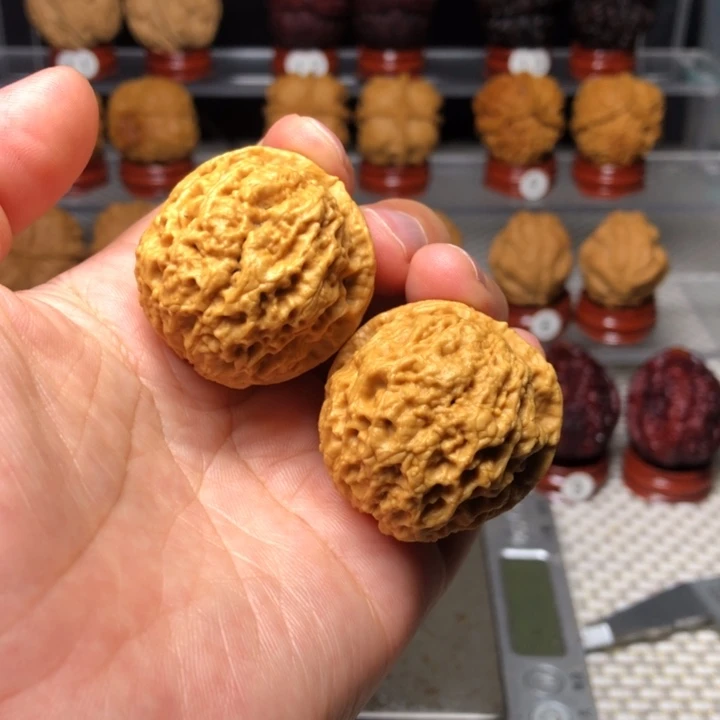 把件文玩核桃1火焰绣球