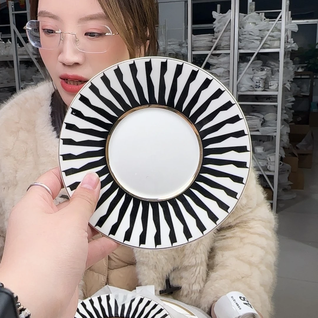 骨瓷瑕疵不忒不还 15cm味碟6个（满39米包邮）