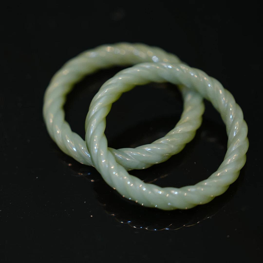 【初见珠宝】和田玉麻花手镯27-3C364X96【多样性发一件】圈口52-58