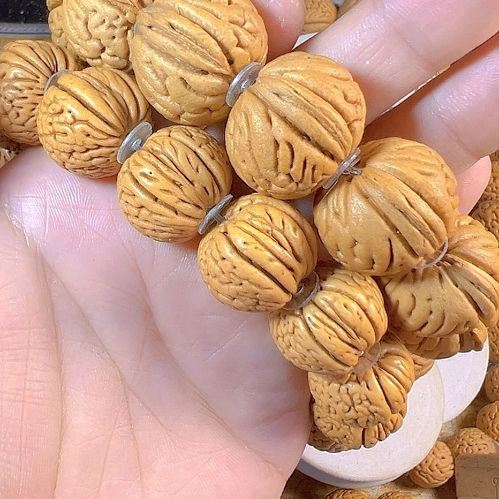 为***红手串桃核两条桃核手串