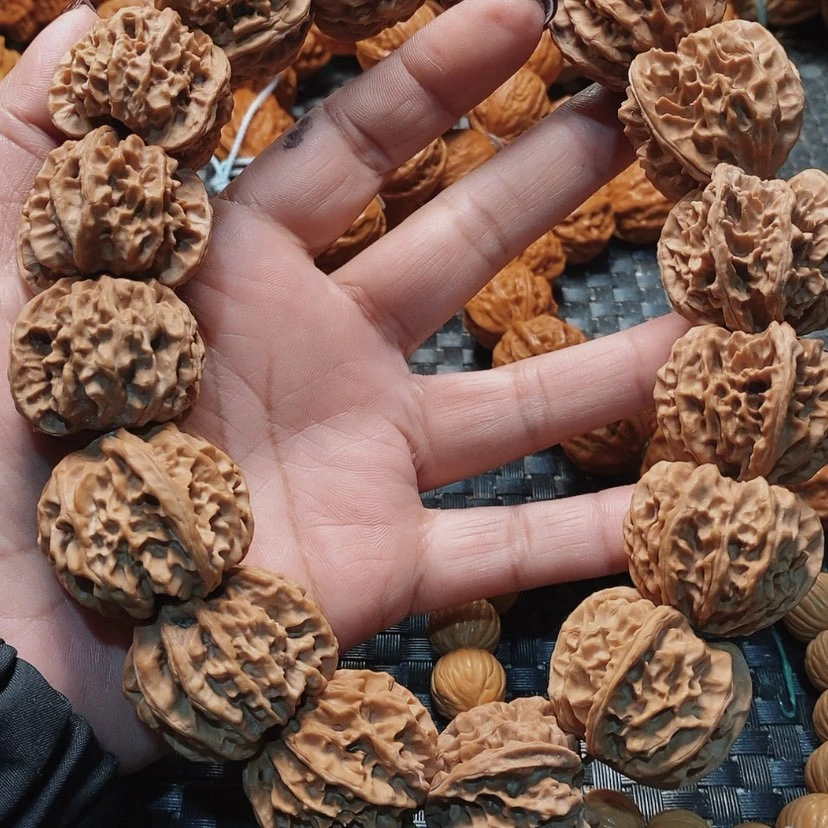 【闪购商品】文玩核桃吊坠野麻核桃