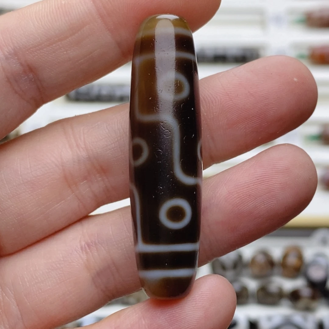 郭***平玛瑙/玉髓未镶嵌珠宝半成品